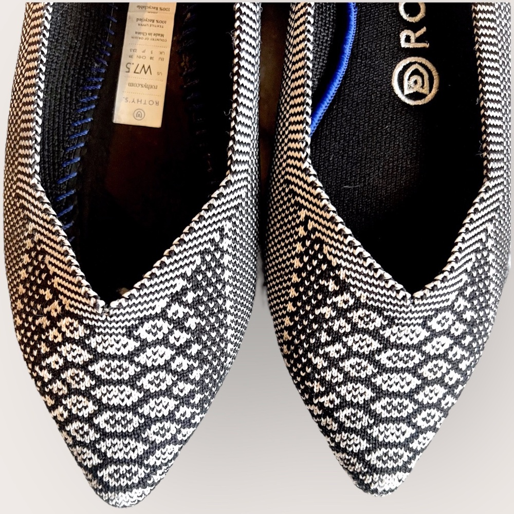 Rothy’s Rare Retired Python The Point Flats Black… - image 3